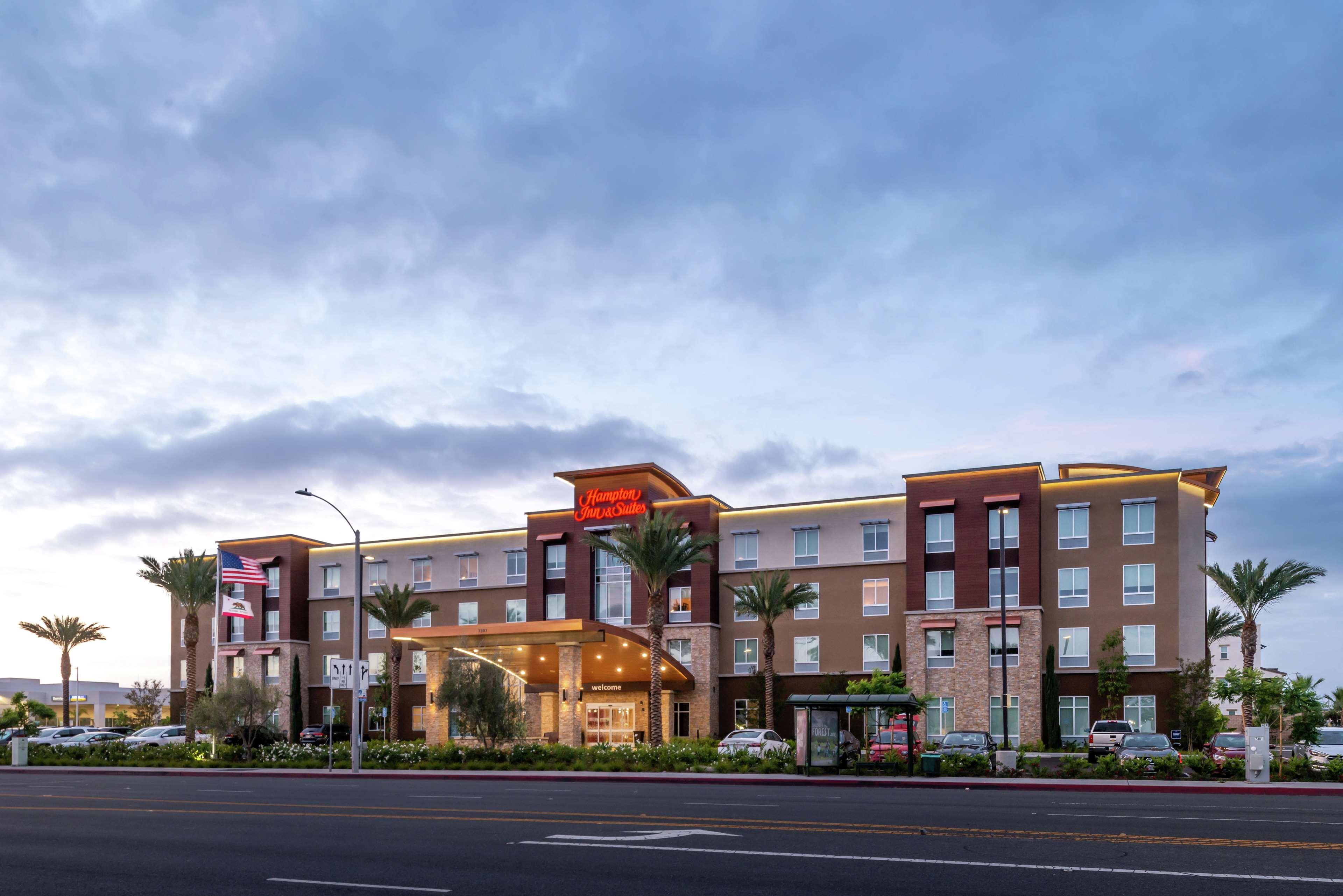 Hampton Inn & Suites Buena Park Eksteriør billede